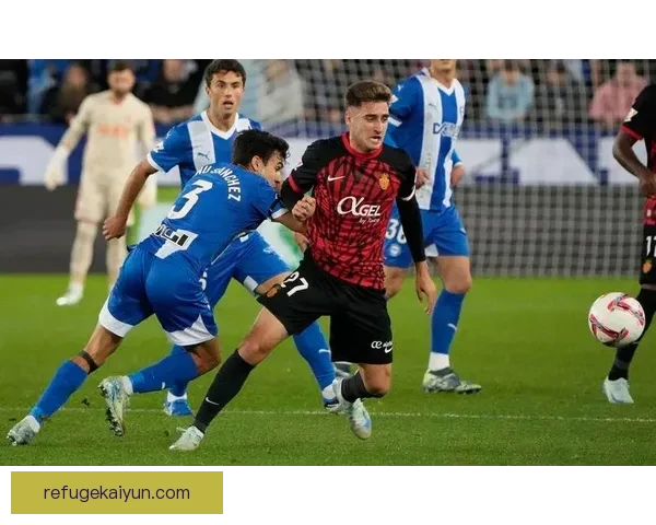 西甲球员转会市场活跃，众多俱乐部备受关注保持竞争力增强