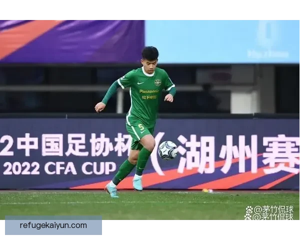 里尔青训实力持续提升，年轻球员表现稳健备受期待